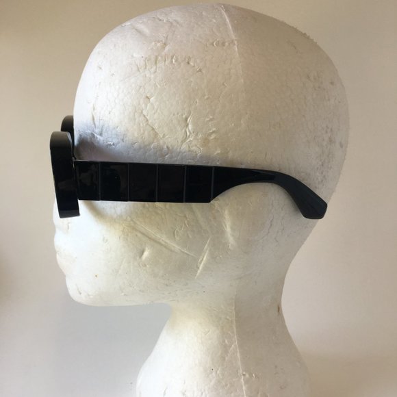 Betbe Women's Sunglasses Black Fashion Polarized Rectangle BE3169 Italy New - Picture 10 of 15